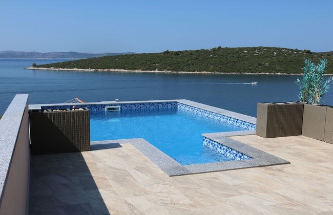 Spacious Robinson House Iris With Pool - Foto 20