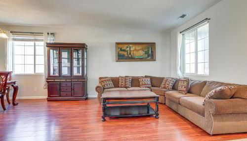 7 Mi to Dtwn Home with Fenced Yard in Roseville! - Foto 4