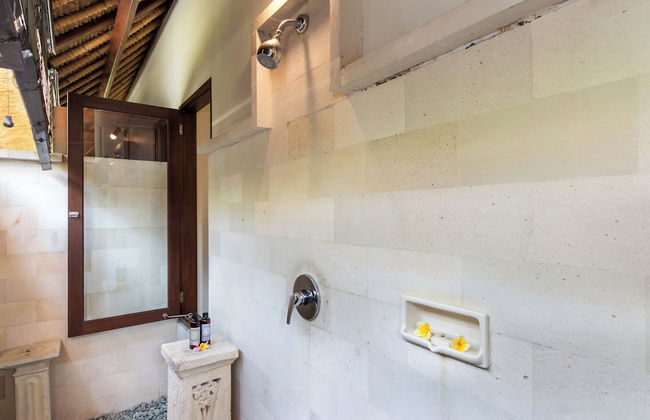 Beautiful Private Pool Villa by the Beach in Candidasa - Foto 22