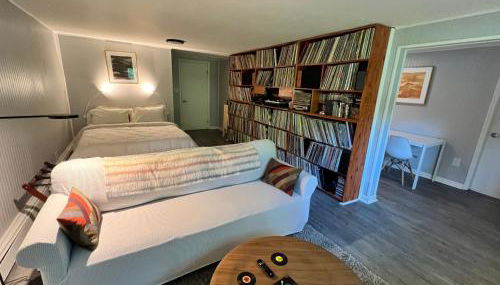 Mid-Century DJs Dream near Rhinebeck - Foto 4