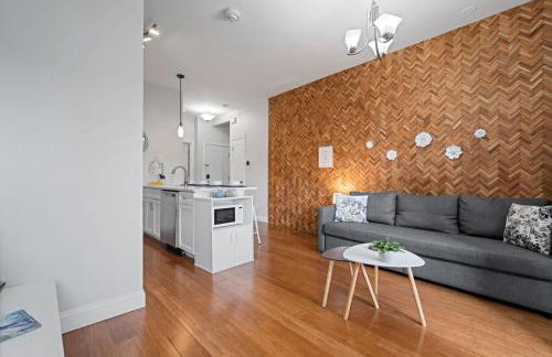 Jennifer's Stylish Apt Private Deck Backyard Oasis - Foto 12