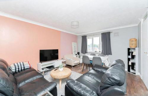 Modern spacious 2bed apartment with allocated parking - Foto 7