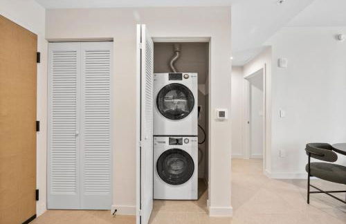 Luxury Urban Comfort at The Crosby Miami - Central Location - Foto 30