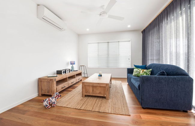 Pet Friendly, new House Peregian Breeze Drive, Peregian Beach - Photo 4