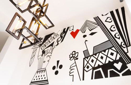 House Of Cards - Photo 17