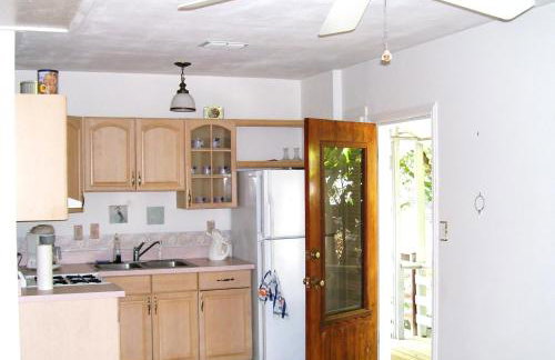 The Treehouse-Short Term available message Jo-An - Foto 9