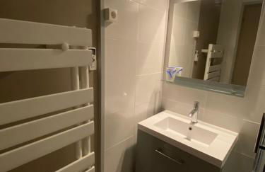 Superbe studio de montagne, au pied des pistes de ski, classé 3 étoiles - Foto 13