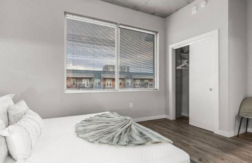 Spacious 2BR Retreat Perfect for Tropicana Events - Foto 12