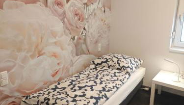 Work and Stay Selfkant Tüddern Nähe Geilenkirchen und Nähe Geleen Moderne Unterkunft für 8 Personen auf 180qm - Foto 2