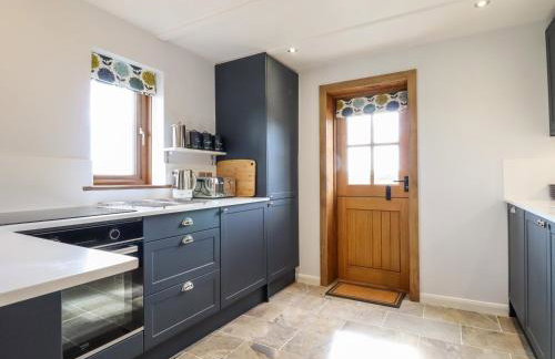 Baa Lamb Cottage - Photo 11