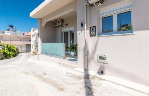 Sophia's Comfortable Home with a Private Backyard - Foto 46