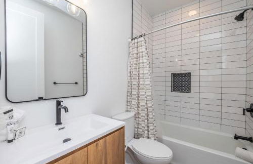 Ocean View Roof Deck - Walk to the Beach & Pier - Foto 61