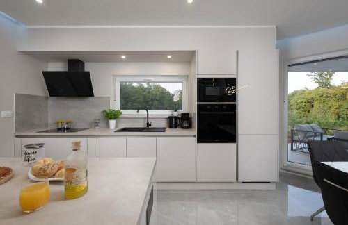 Villa Lara, novoizgrađena luksuzna prizemnica - Foto 1