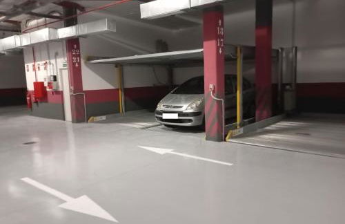 Virgen del Valle, los Remedios, junto al centro y Triana, Sevilla - Foto 11