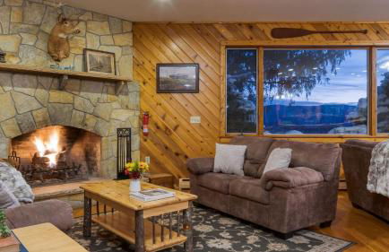 Scenic Catskills Retreat • Pool Hot Tub Game Room Lake Views Mountainview Estate by AvantStay - Foto 13