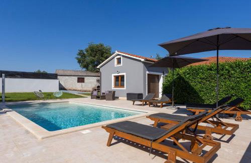 Holiday Home Villa Anavi mit privatem Pool und großem Garten by Interhome - Foto 10