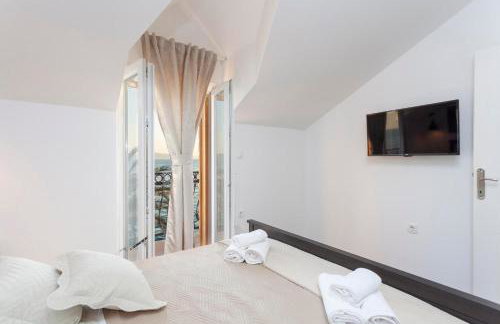 Apartmani Antiqua - Photo 9