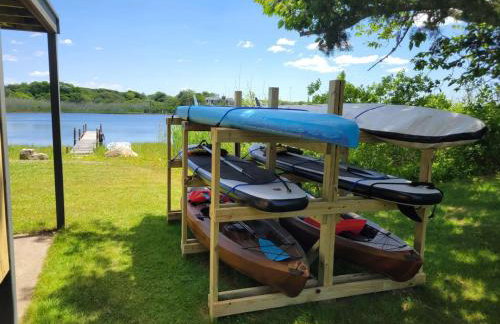 Waterfront Salt Pond House, water view and dock - Foto 20