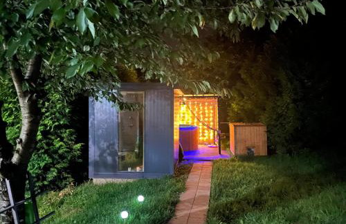 Mały biały domek Wadowice SPA jacuzzi sauna Gorzen blisko Wadowic - Foto 9