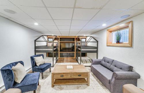 Dreamy Alpine Cabin with Hot Tub, Fireplace and More! - Foto 26