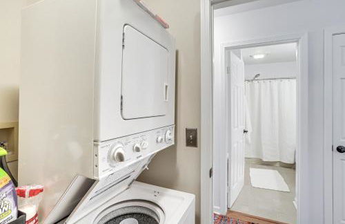 Walk to Lake Michigan - South Haven Condo! - Foto 20