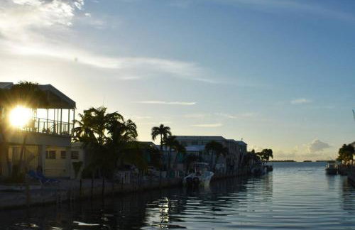 Pelican's Roost, Waterfront comfort at Venture Out - Foto 39