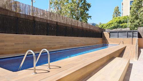 2 Bedroom Apartment with 2 Terraces Pool and Parking near Beach - Foto 4