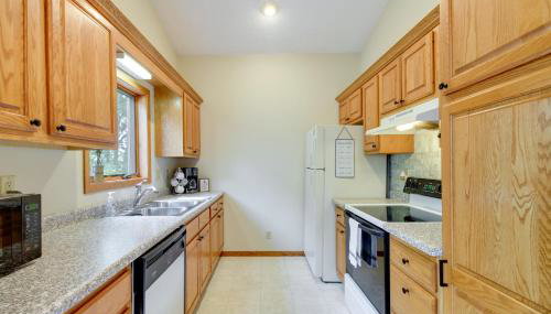 Richville Vacation Rental with Fire Pit Near Trails - Foto 5