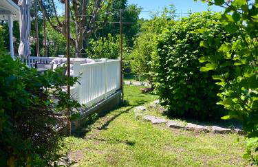 Cozy 3 Bedroom Home a short walk to Main Street Shadow Lake Dance Night Club - Foto 16