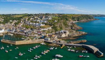 Seafarers - Coastguard Cottage with sea views, garden and parking - Foto 2
