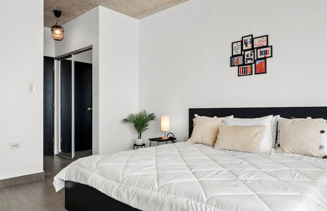 Otium Rentals Vacation Rental w Relaxing View - Photo 16