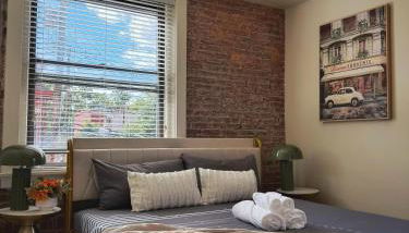 2 BEDS Free Parking Right Where You Want to Be - Foto 3