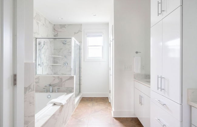 Patsy & Emmylou by Avantstay Stylish 2 Home Buyout in Heart of Nashville - Foto 11