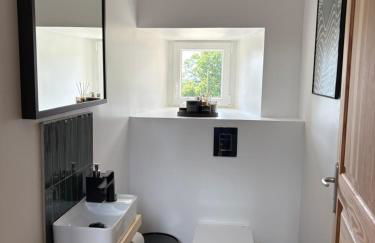 Maison de campagne, 136 M2, 4 pers, grande pièce de vie, 2 chambres, 2 salons, Cantal - Photo 38