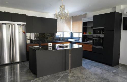 complete luxury house with garden - Foto 33