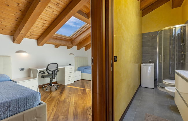 New Deal - APT with Terrace & Jacuzzi - Foto 20