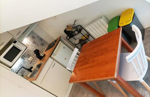 Studio cosy Piscine Rocherfort en Terre Centre - Foto 5