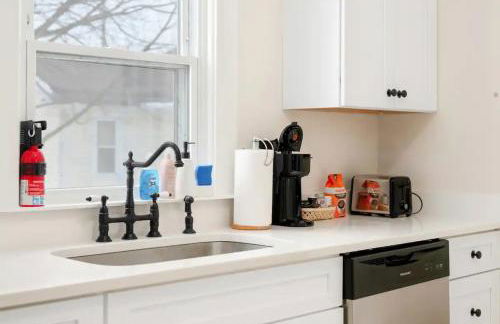 Sweet Retreat 3 Mins to Notre Dame Eddy St Commons and Memorial Hospital - Foto 15