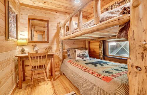 North Georgia Mtn Escape with Hot Tub and Games! - Foto 19