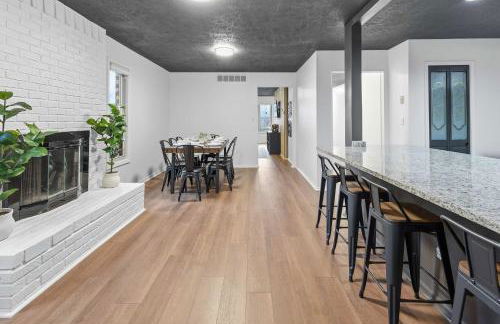 Luxury Home Near Grand Park and Wineries - Foto 23