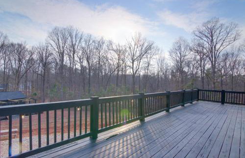 Mountain Retreat in Commerce with Billiards and Darts - Photo 29