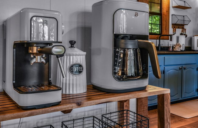 Cliff Haven 1 Bedroom Cabin by RedAwning - Photo 8