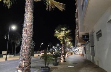 Sea View Penthouse Apartment with Hot Tub - Casa Bella Vista, Buenas Noches , Estepona - Photo 70