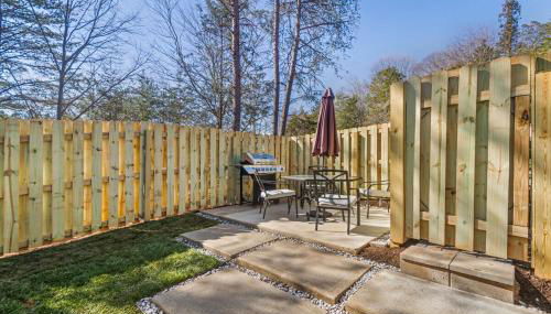 Secluded Tiny Home in Exclusive Paris Mountain! - Foto 5