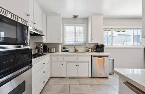 Heated Pool Oasis Close to Attractions - Foto 25