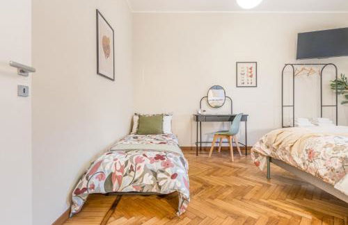 Appartamenti Vista Mole, Centro a 15 min - Luxury Suites & fast WiFi - Foto 54