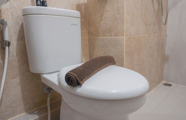 Comfy And Homey 2Br Transpark Cibubur Apartment - Foto 16