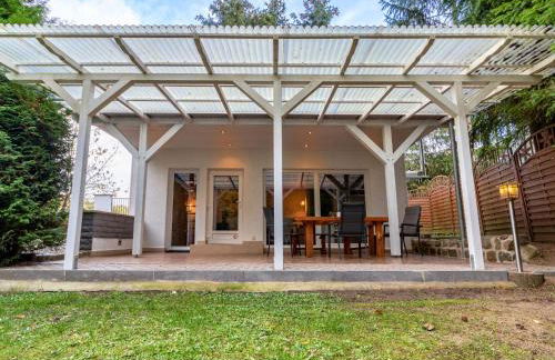 Ferienhaus mit Terrasse und Kaminofen in Parchim - Foto 8