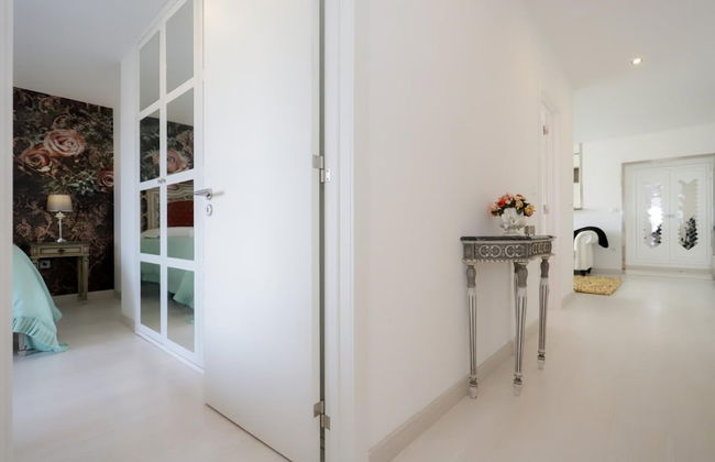 Figueira Beach Vibes Apartment - Photo 8