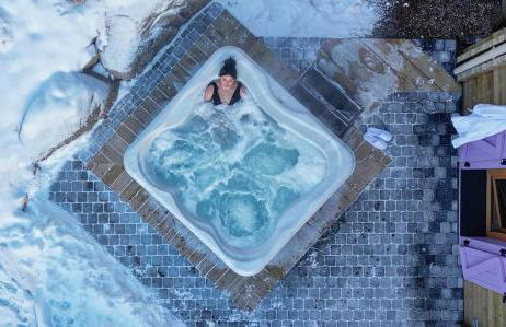 Chalet Le Montagnard SPA & SAUNA - Lits faits - Serviettes - Peignoirs - Ménage inclus - Foto 22